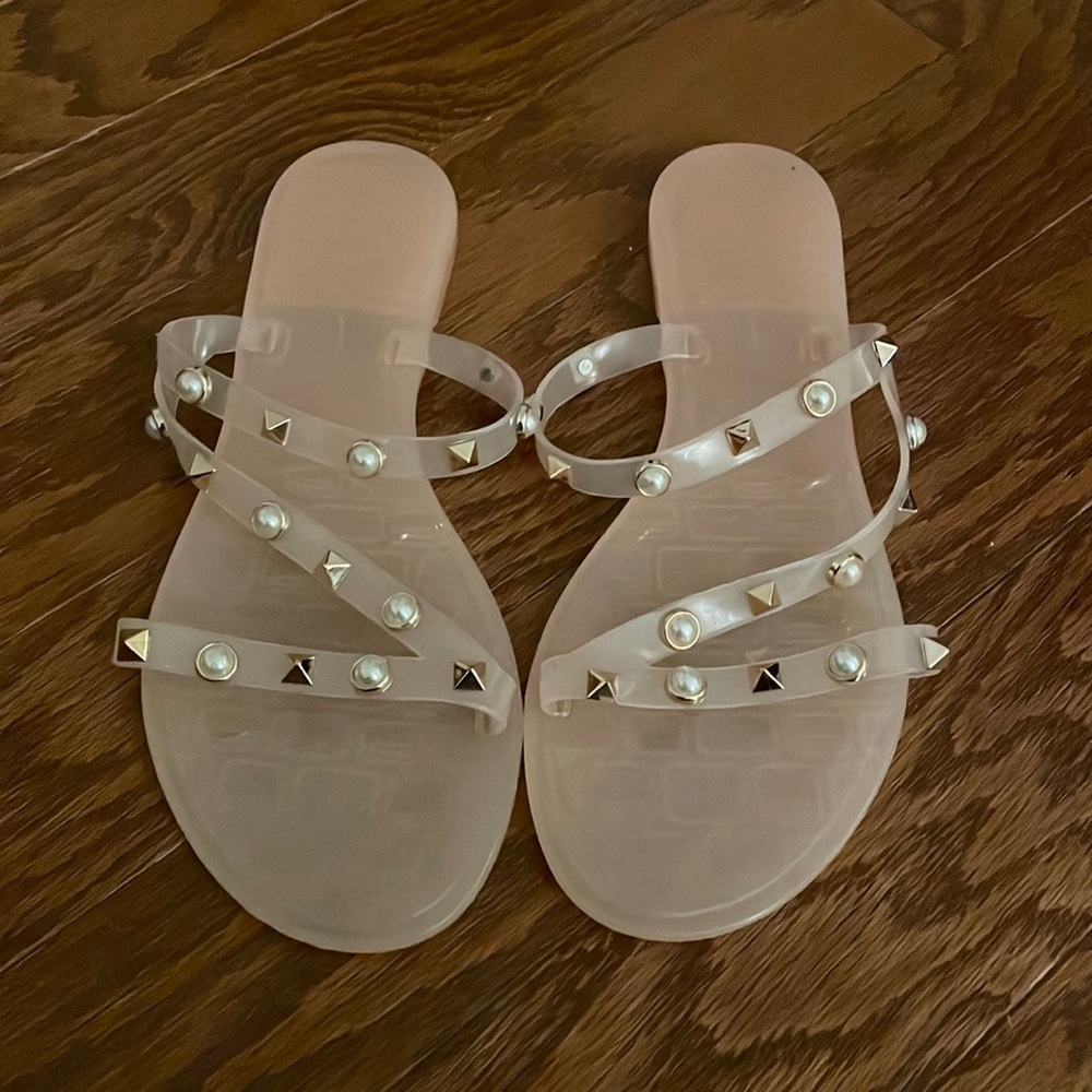 Studded blush jelly sandals
